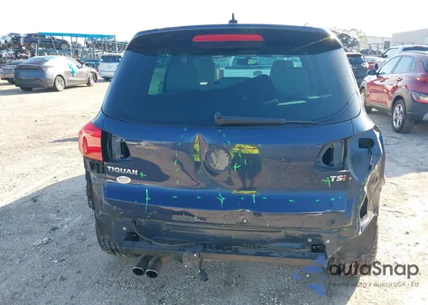2016 Volkswagen Tiguan R-Line from USA, damaged, VIN WVGAV7AX7GW014264